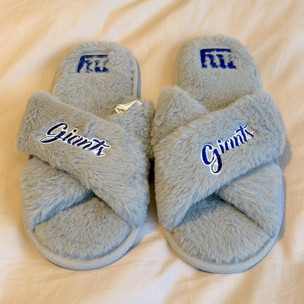 Ladies New York Giants Faux Fur Slippers M